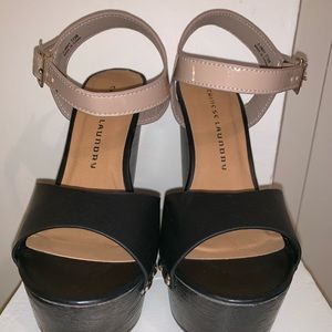 Chinese Laundry Black/Nude Platform Wedge Shoes